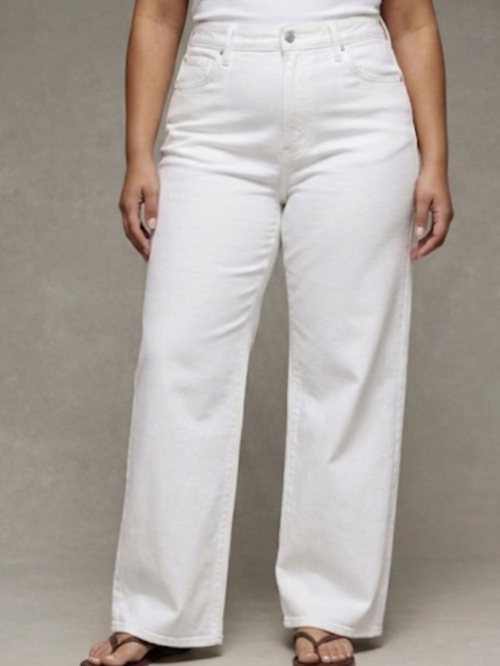 American Eagle Super High‑Rise Baggy Wide‑Leg Jeans Size 14 Long Dreamy Drape
